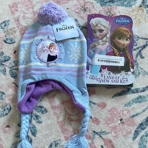 Disney Frozen Kids Hat and Book Set - Purple and Blue